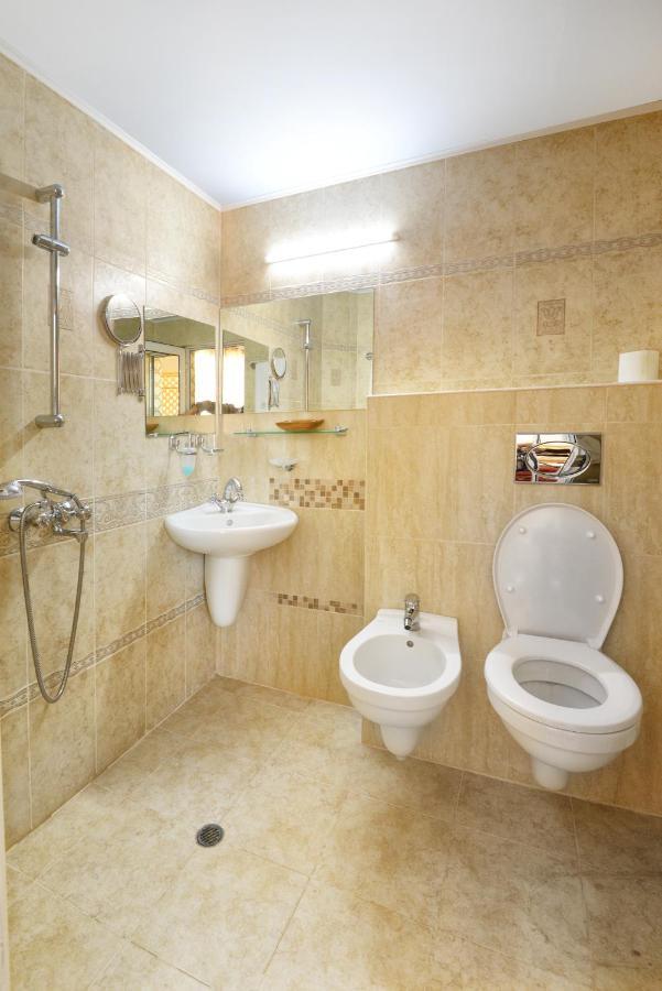 Hotel Sveti Nikola Boyana - Free Parking Sofia Bilik gambar